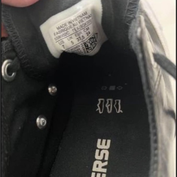 Black patent leather converse - Picture 3 of 6